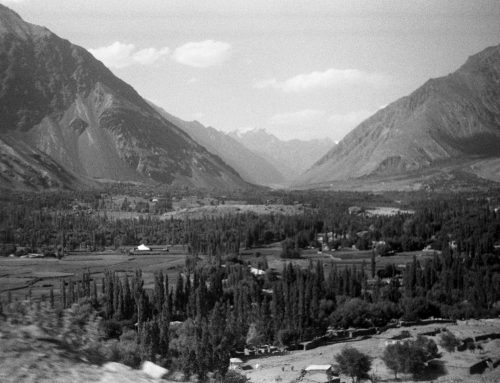 CHANTER ENTRE LES MAINS : UN VOYAGE PARMI LES ISMAELIENS DE L’HINDUKUSH